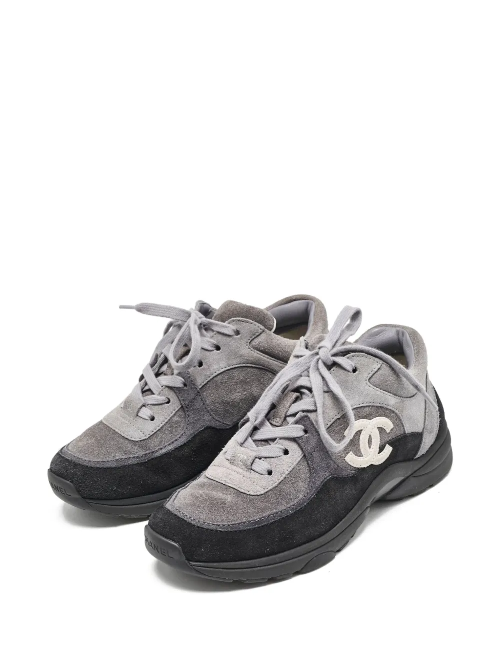 CHANEL Pre-Owned Interlocking-CC sneakers | Image 2