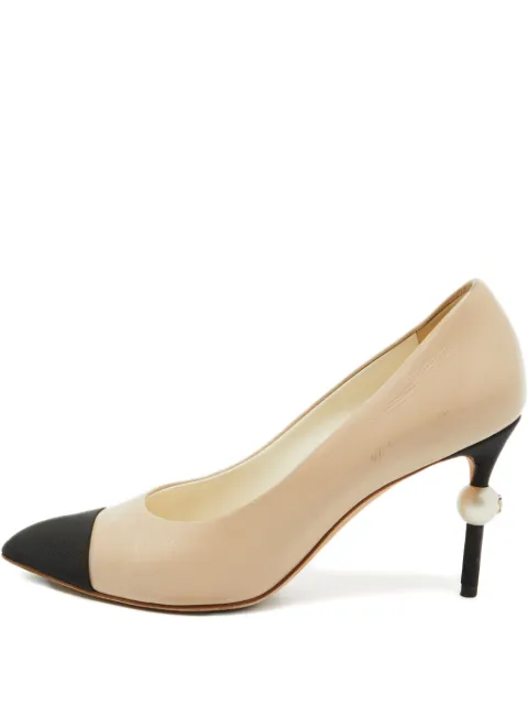 CHANEL Pre-Owned 90mm pearl-heel cap toe pumps