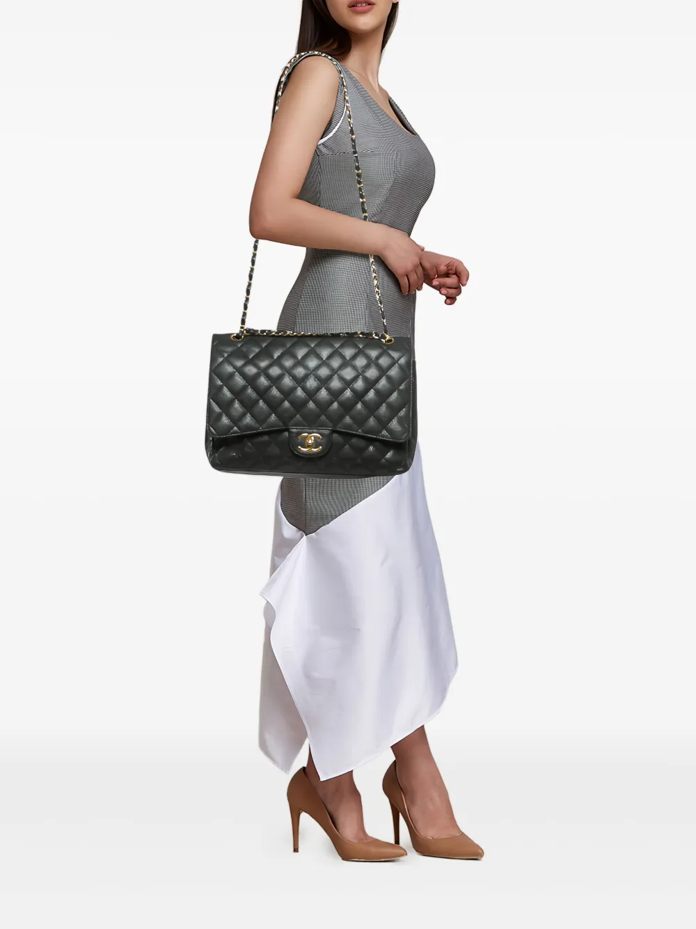 Pre-owned Chanel Maxi Classic Caviar Double Flap Shoulder Bag