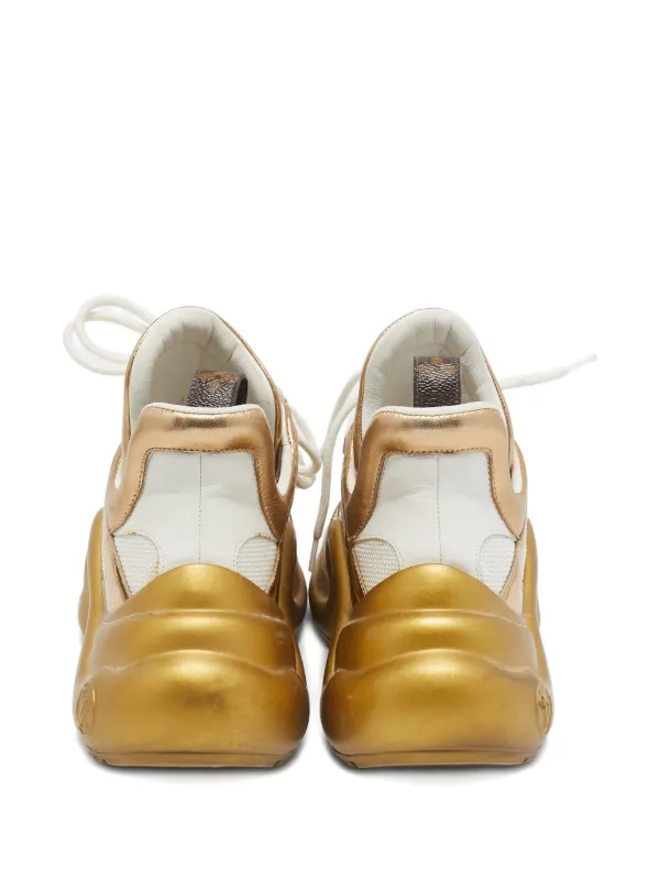 Louis Vuitton Pre-Owned 2018 Arclight wave-sole Sneakers White