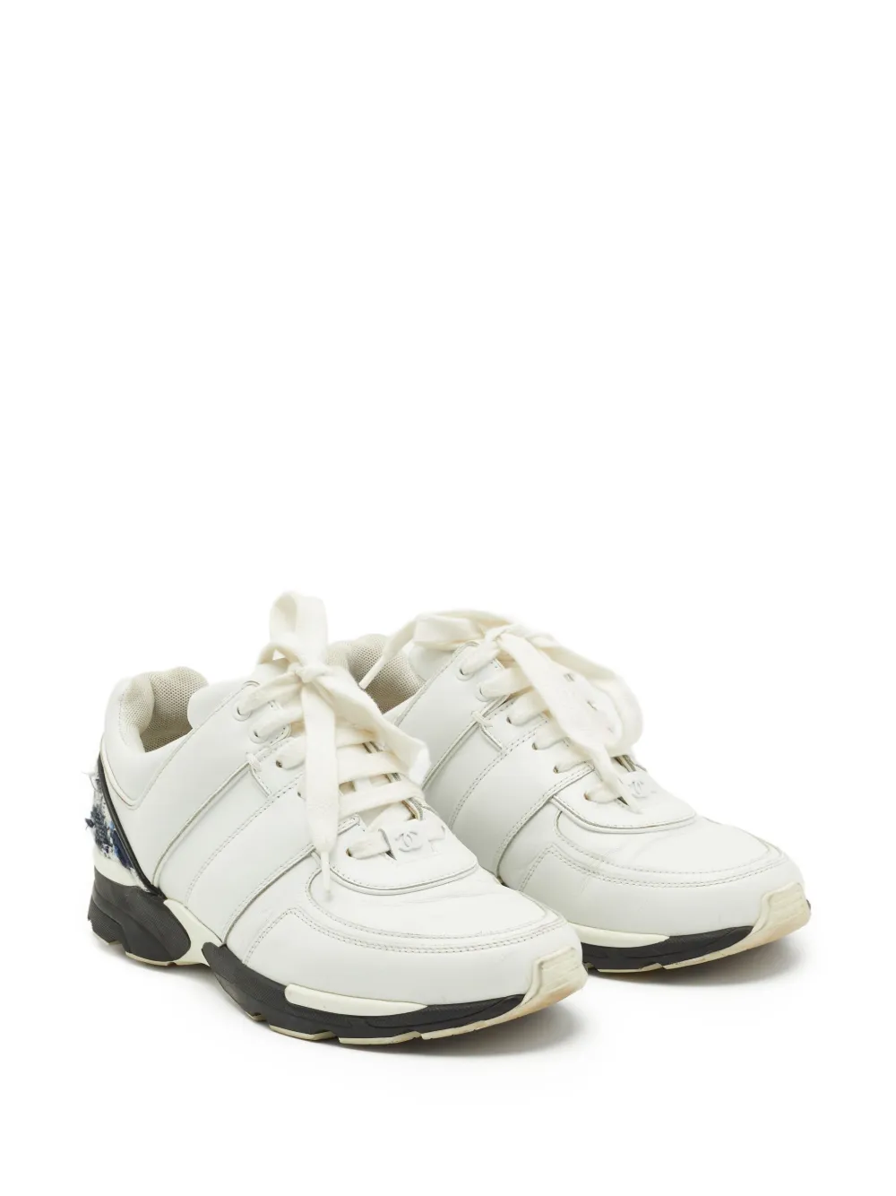CHANEL Pre-Owned panelled sneakers | Image 2