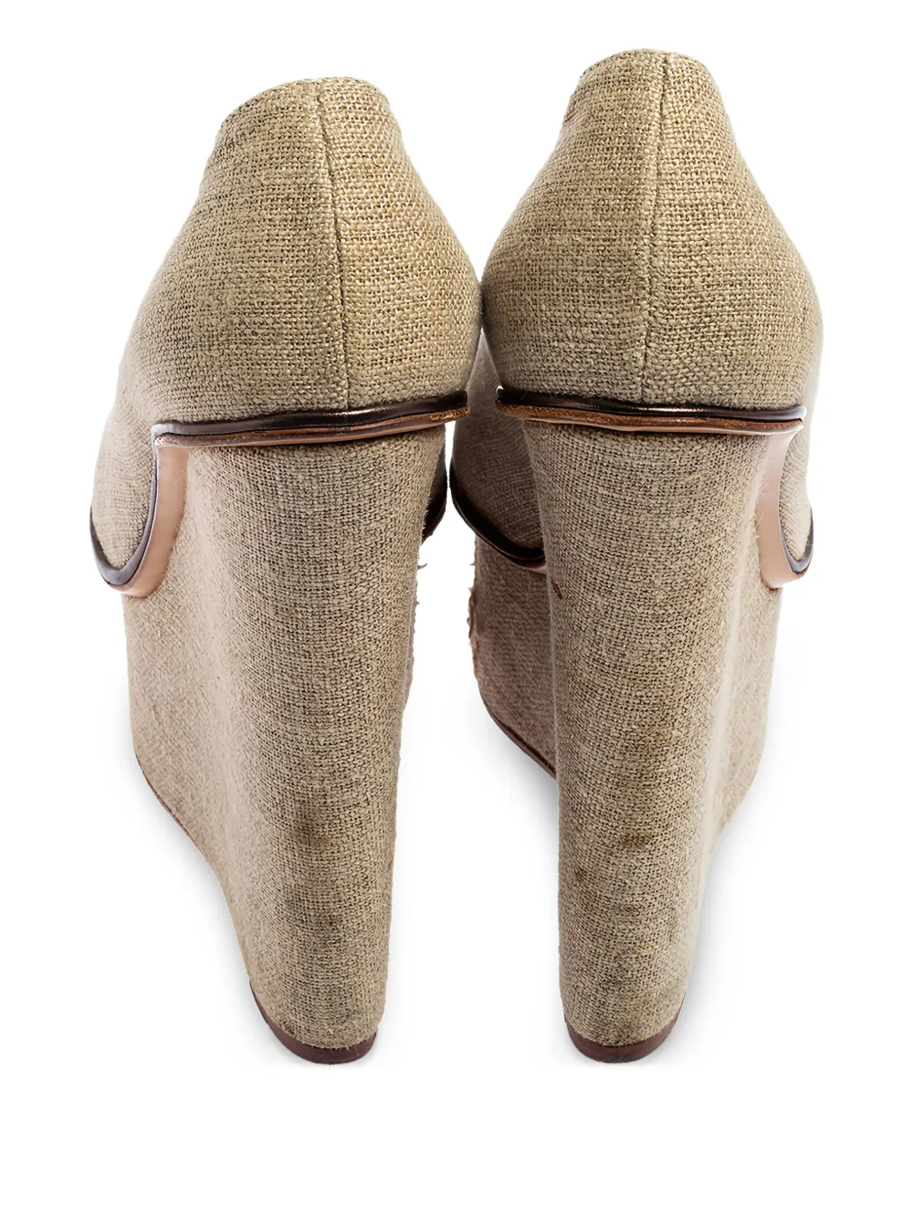 Charlotte Olympia 2023 pre-owned Carmen pumps met plateauzool - Beige