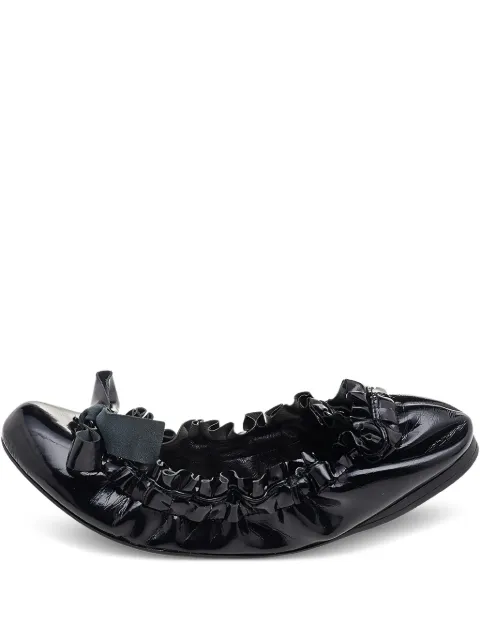 Miu Miu Pre-Owned patent leather ballet flats