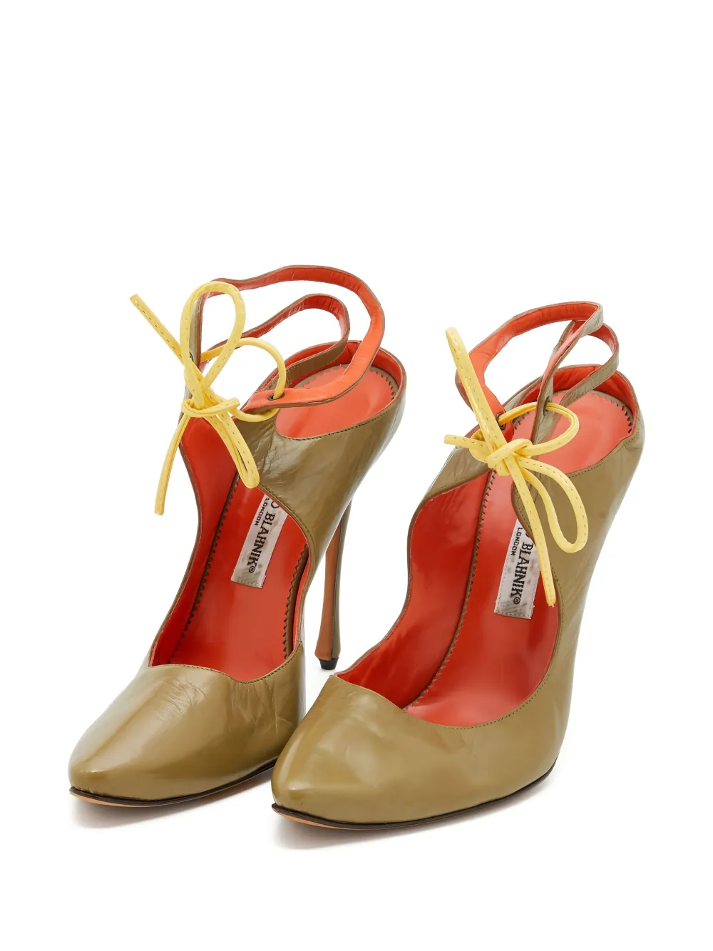 Manolo Blahnik pre-owned pointed-toe pumps | Image 2
