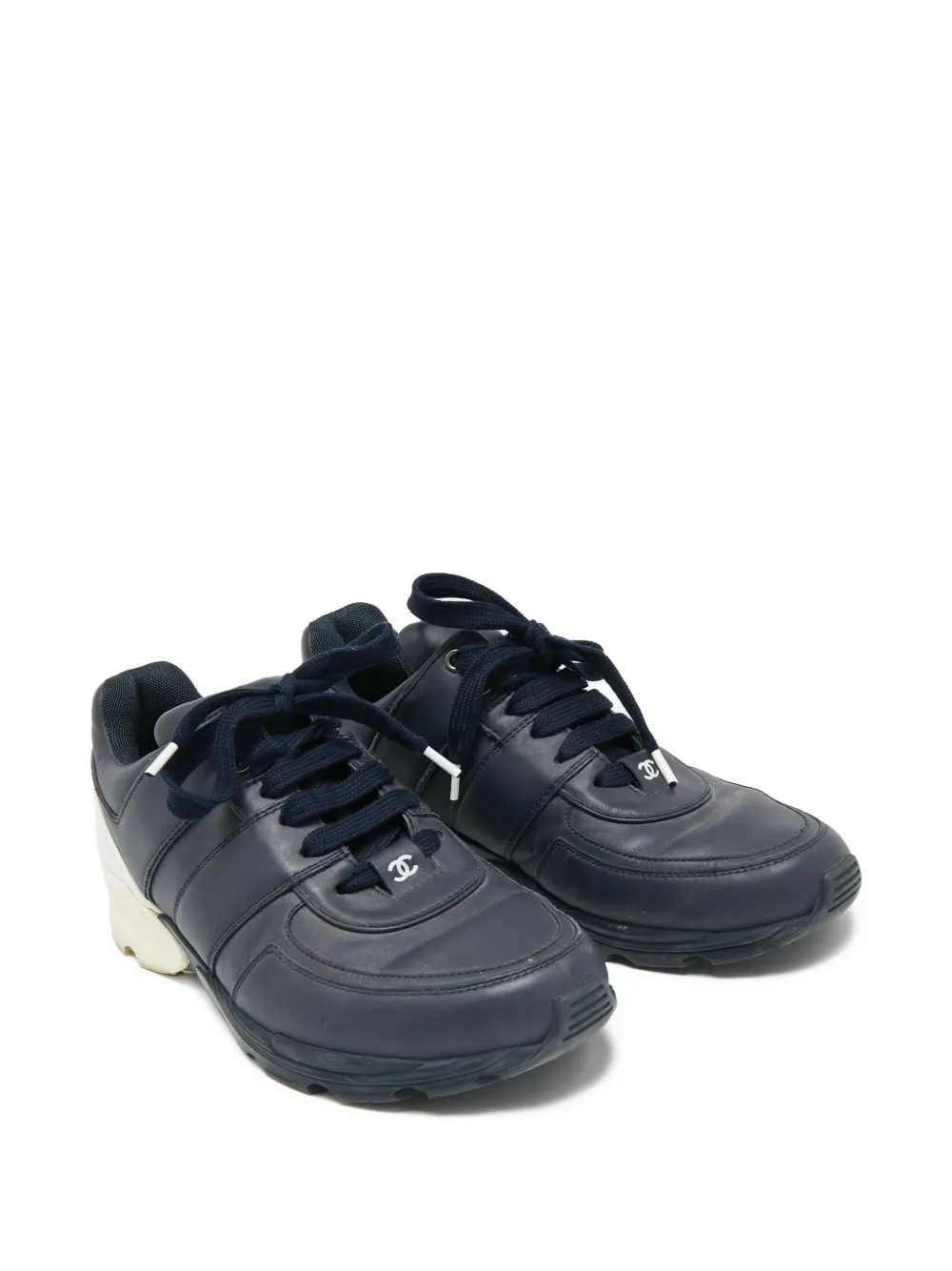 CHANEL Pre-Owned leather CC logo sneakers | Image 2