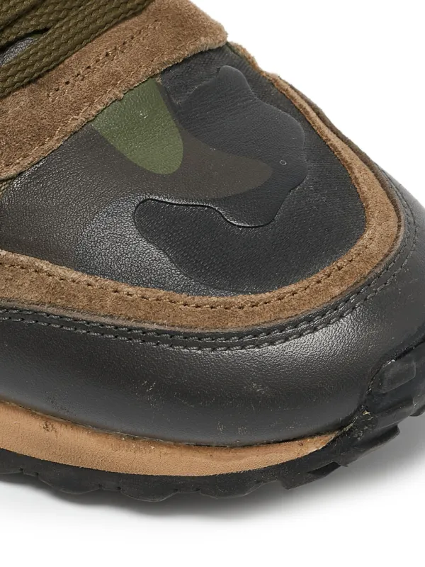 Valentino Garavani Pre-Owned ロックランナー スニーカー | ブラウン