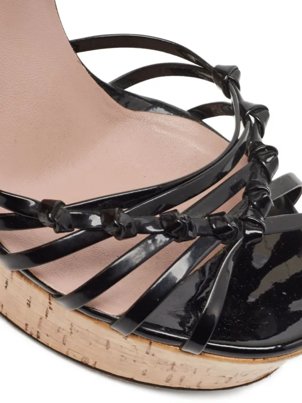 【美品】GUCCI エナメル ウエッジソールサンダル オープントゥ 36 1/2 GUCCI エナメル素材切替 オープントゥサンダル ウェッジソール 赤 大きめ