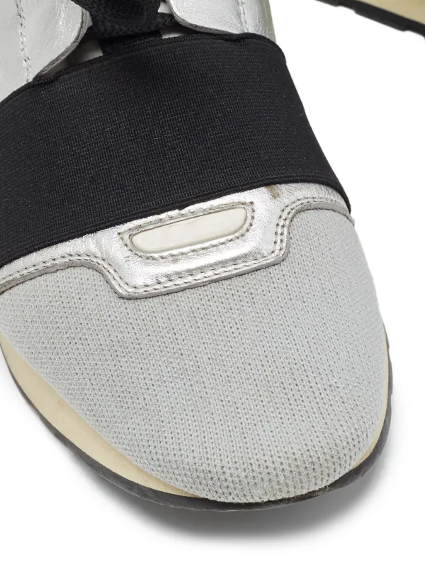 Balenciaga Pre-Owned Race Runner スニーカー | グレー | FARFETCH JP