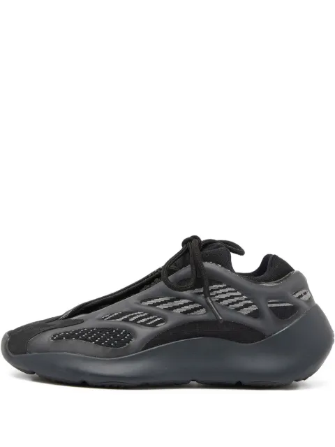 adidas Yeezy pre-owned 700 V3 mesh-panelled sneakers