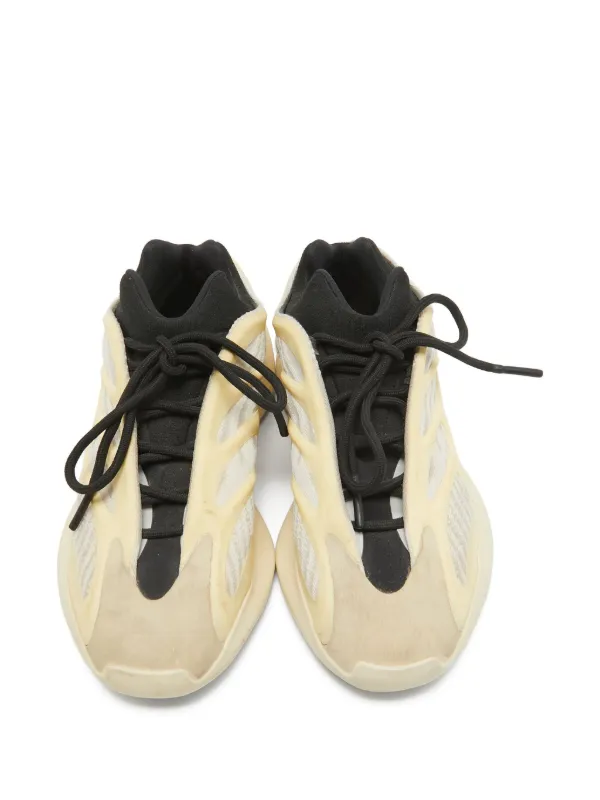 adidas yeezy azael black