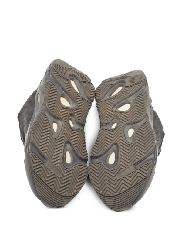 adidas gazelle silver green womens adidas Yeezy Boost 350 V2 'Clay' (2019) (Kids) – SOLE SERIOUSS main image 1