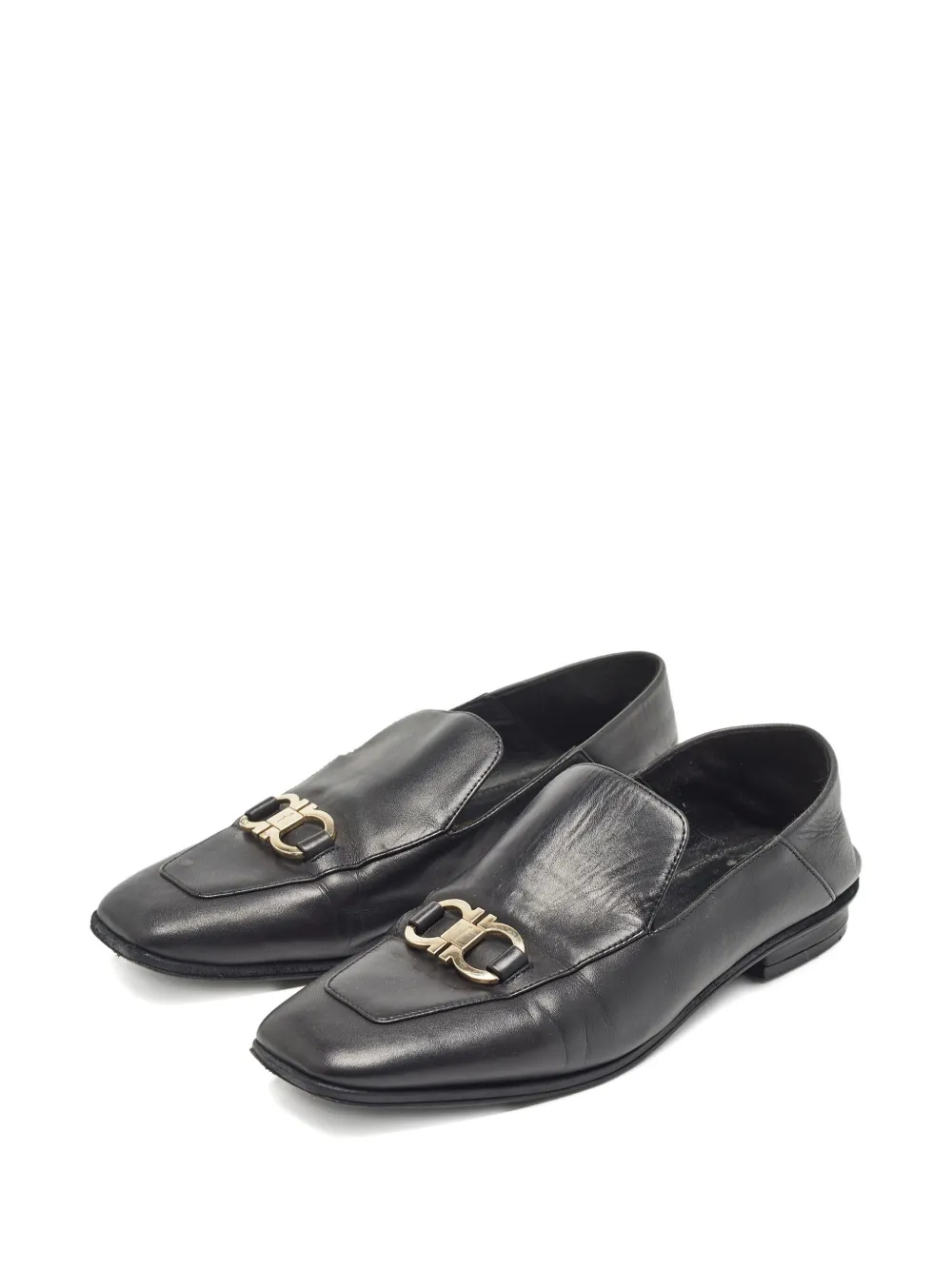 Pre-owned Ferragamo Leather Loafers In Black
