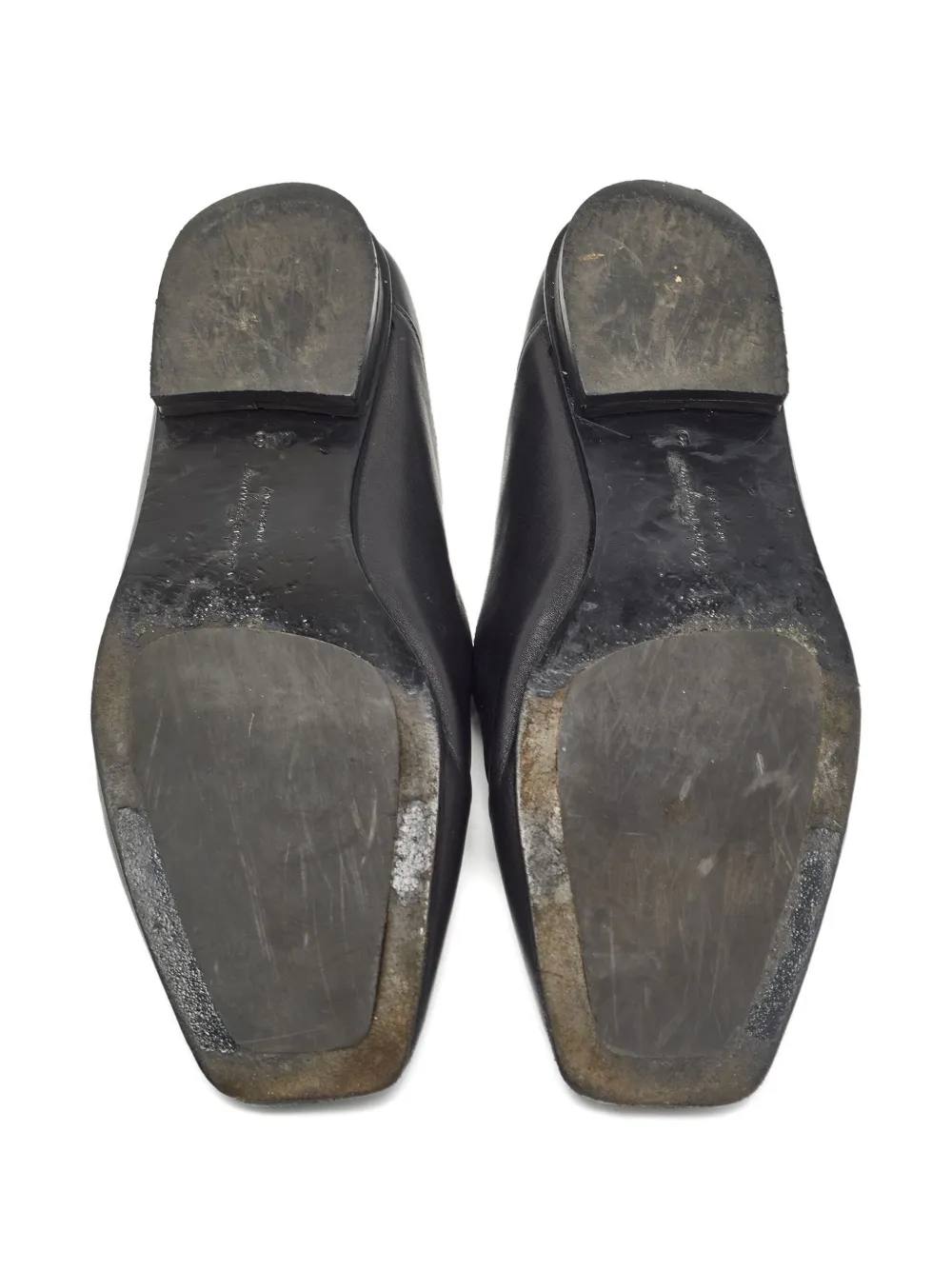 Pre-owned Ferragamo Leather Loafers In Black