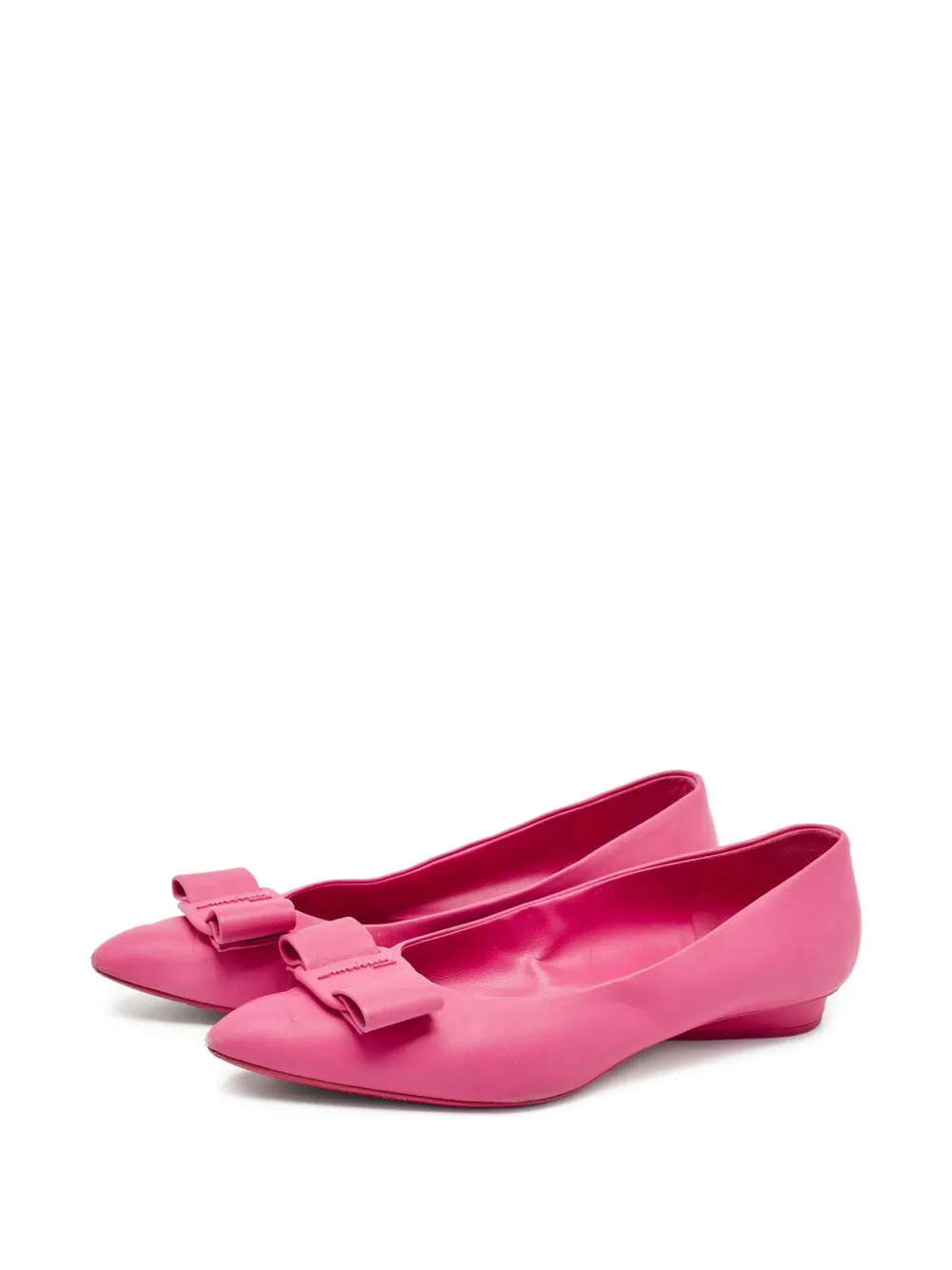 Ferragamo Pre-Owned Viva Bow pumps | Image 2