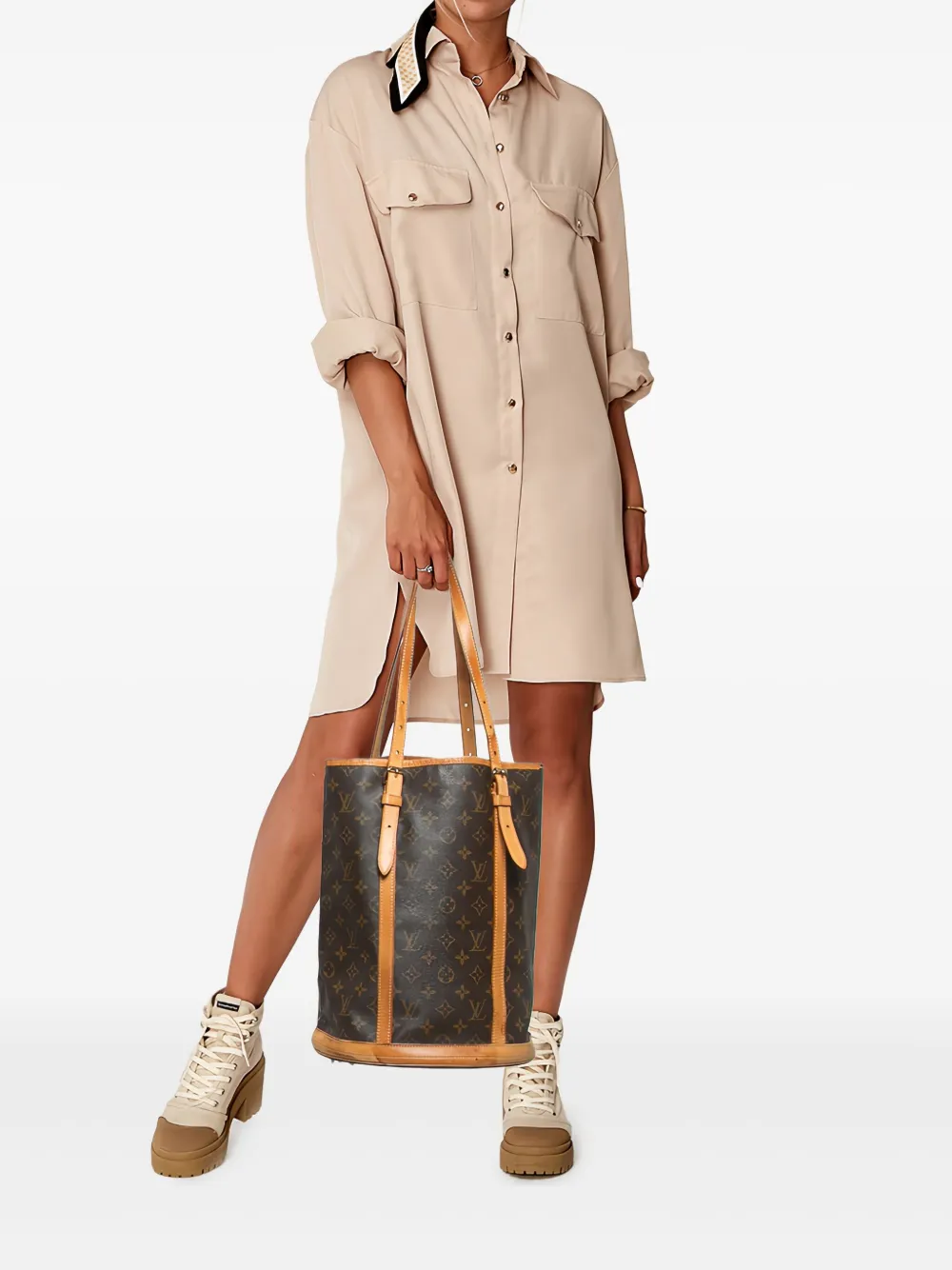 Louis Vuitton Pre-Owned monogram GM bucket bag | Pre-Owned | Image 2