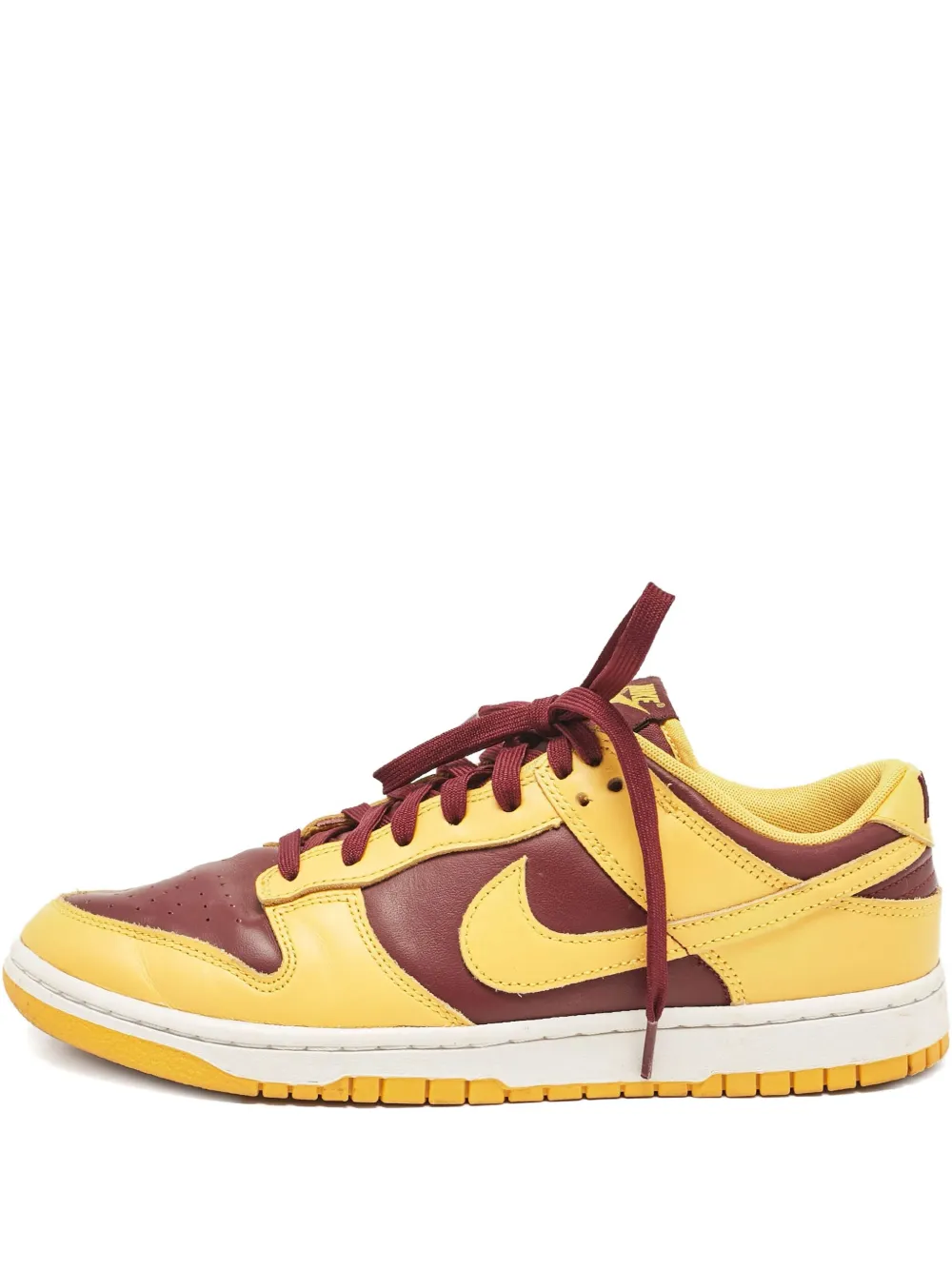 Nike Vintage Air Jordan sneakers | Yellow | Image 1