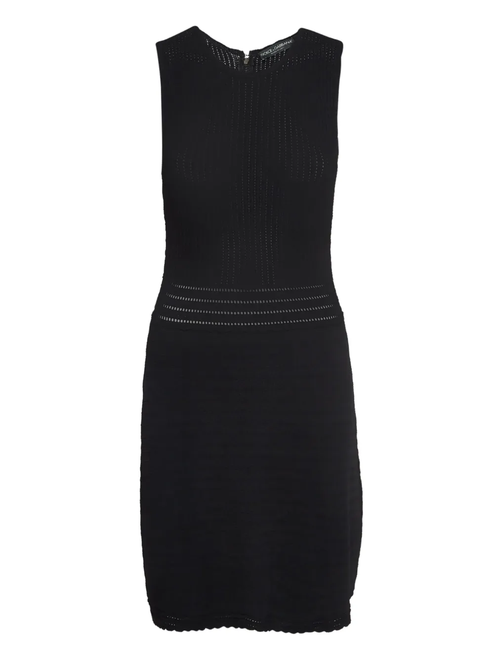 sleeveless dress