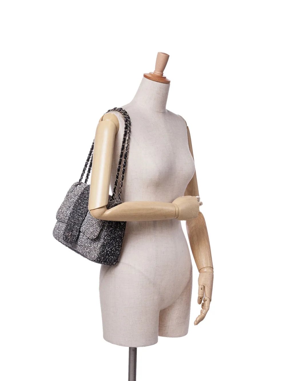 CHANEL Pre-Owned 2015-2016 Tweed and Sequin Elementary Chic Flap shoulder bag | Pre-Owned | Image 2