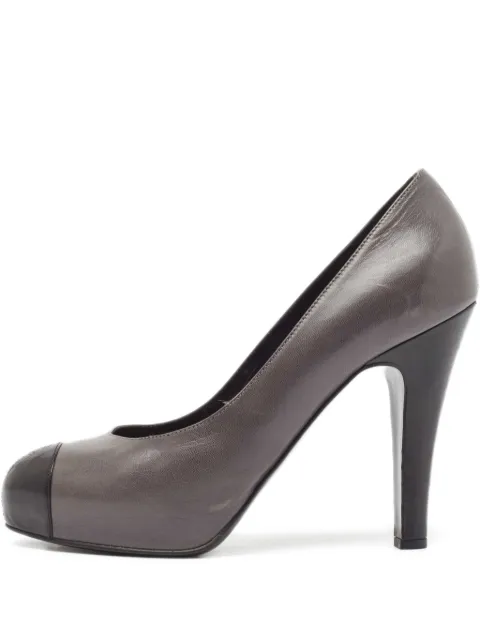 CHANEL Pre-Owned leather pumps