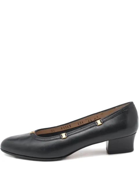 Ferragamo Pre-Owned 35mm leather plaque-detail pumps