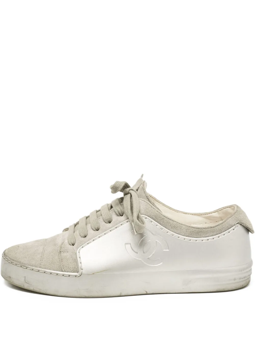 CHANEL Pre-Owned suede-panelled lace-up sneakers | Grey | Image 1