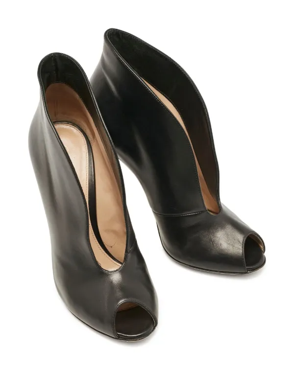 Gianvito Rossi pre-owned 85mm peep-toe Pumps Black FARFETCH IN