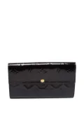 Louis Vuitton Pre-Owned patent leather monogram wallet - Red