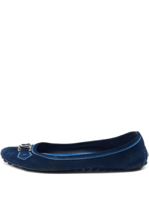 Louis Vuitton Pre-Owned logo-plaque suede loafers