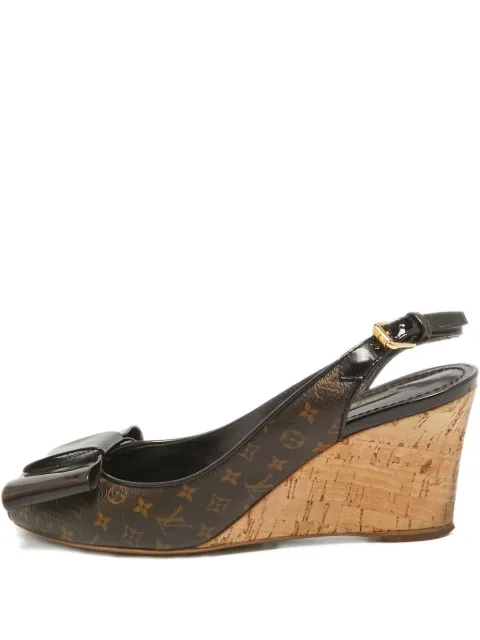 Louis Vuitton Pre-Owned 75mm patent leather-bow sandals