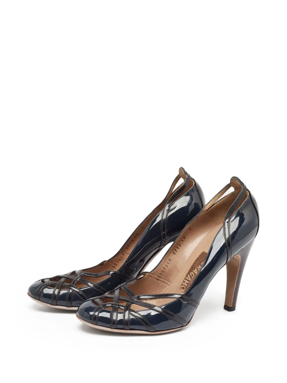 Ferragamo Pre-Owned 105mm cut-out pumps | Image 2