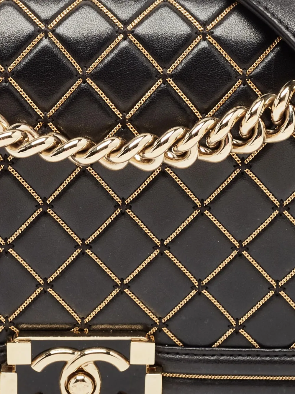Pre-owned Chanel Chevron Boy Flap Crossbody Bag