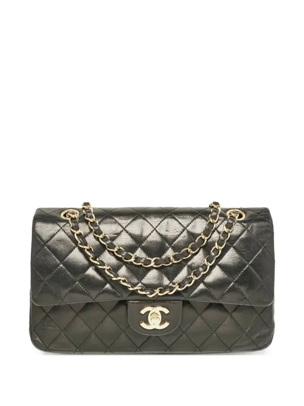 マトラッセ CHANEL Pre-Owned ダブルフラップ マトラッセレザーショルダーバッグ