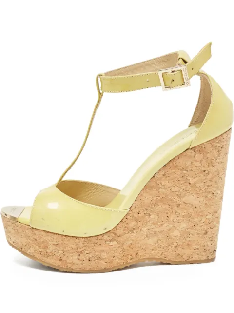 Jimmy Choo Pre-Owned sandalias de charol con cuña de 130mm