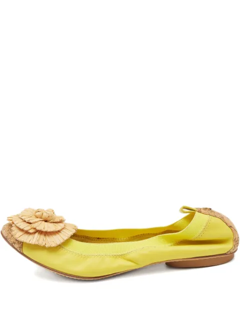 CHANEL Pre-Owned leather flower ballet flats