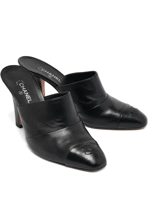 CHANEL Pre-Owned leather heeled mules