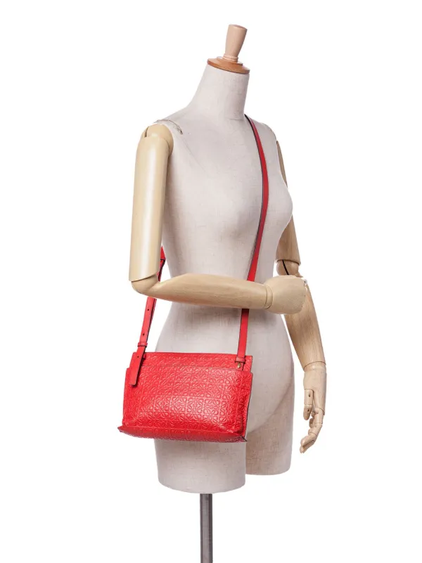 Loewe Pre-Owned 2000-2024 ミニアナグラム エンボスレザー Loewe Pre-Owned 2000-2024 ミニアナグラム エンボスレザー