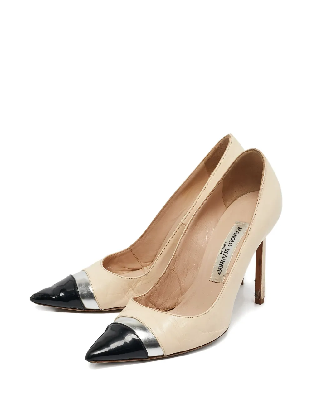 Manolo Blahnik leather pumps | Image 2