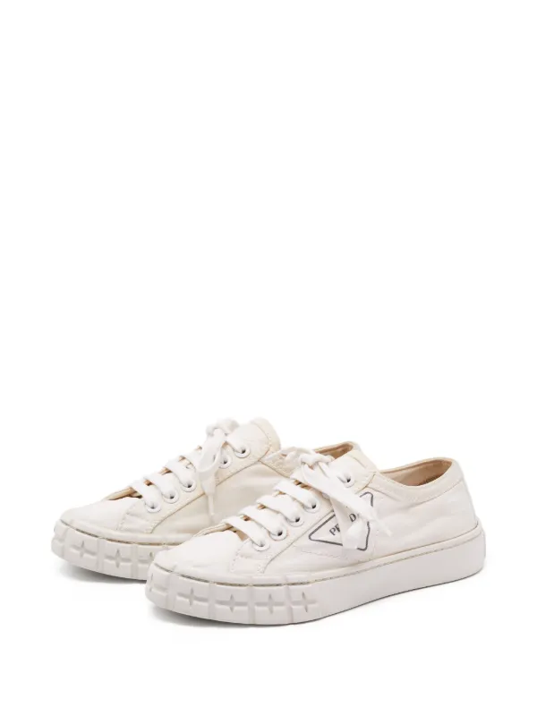 Prada Pre-Owned レースアップ スニーカー | ホワイト | FARFETCH JP
