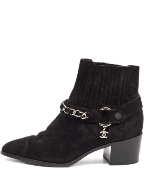 CHANEL Pre-Owned chain-detail suede boots