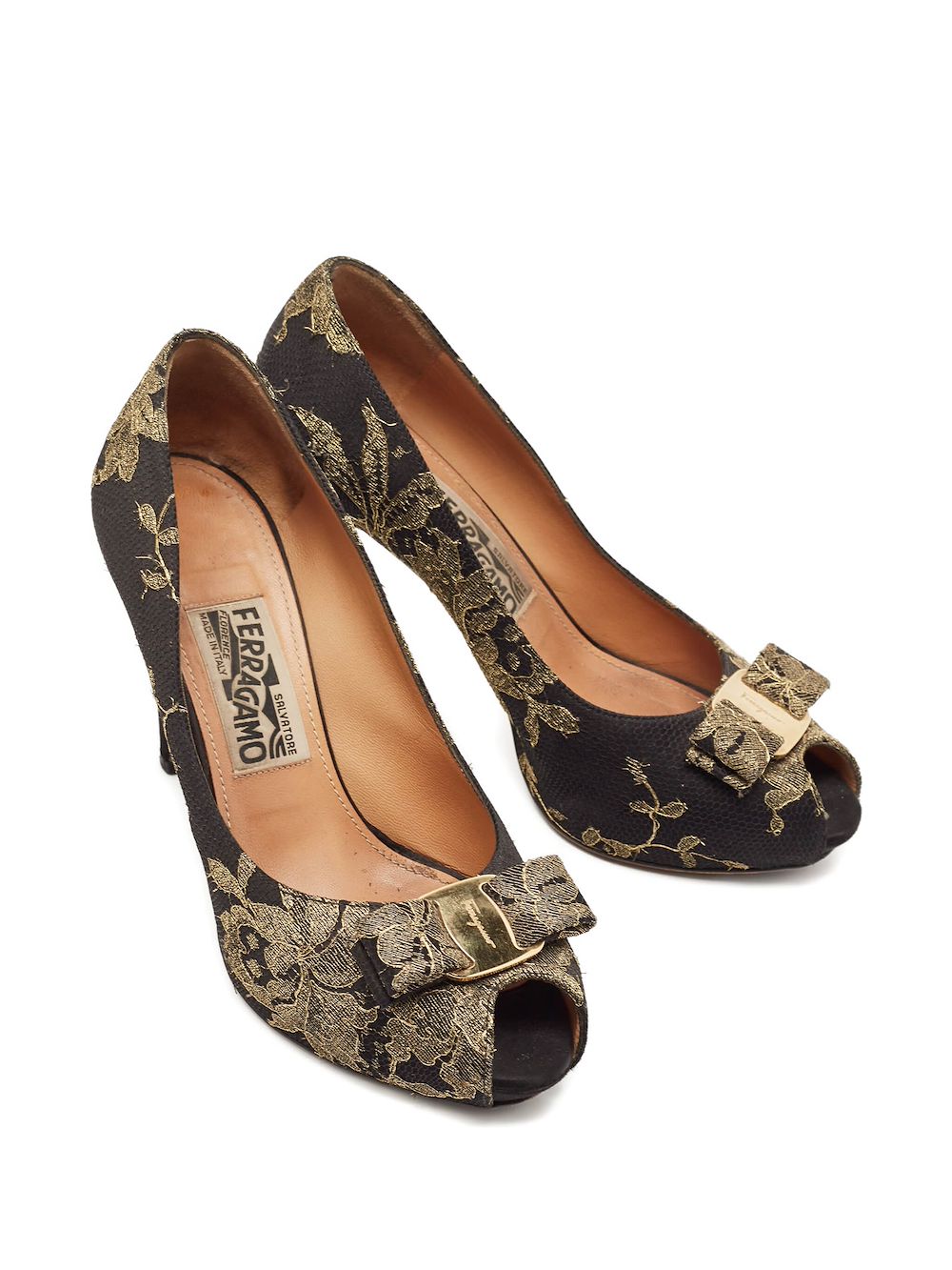 Pre-owned Ferragamo 110mm Floral-print Peep-toe Pumps In Black