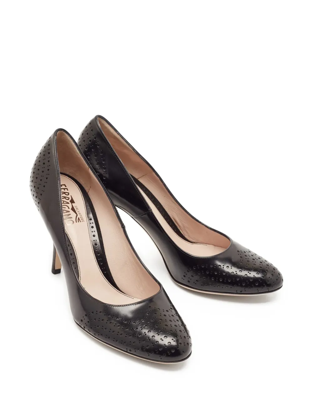 Ferragamo Pre-Owned 90mm perforated patent-leather pumps | Image 2