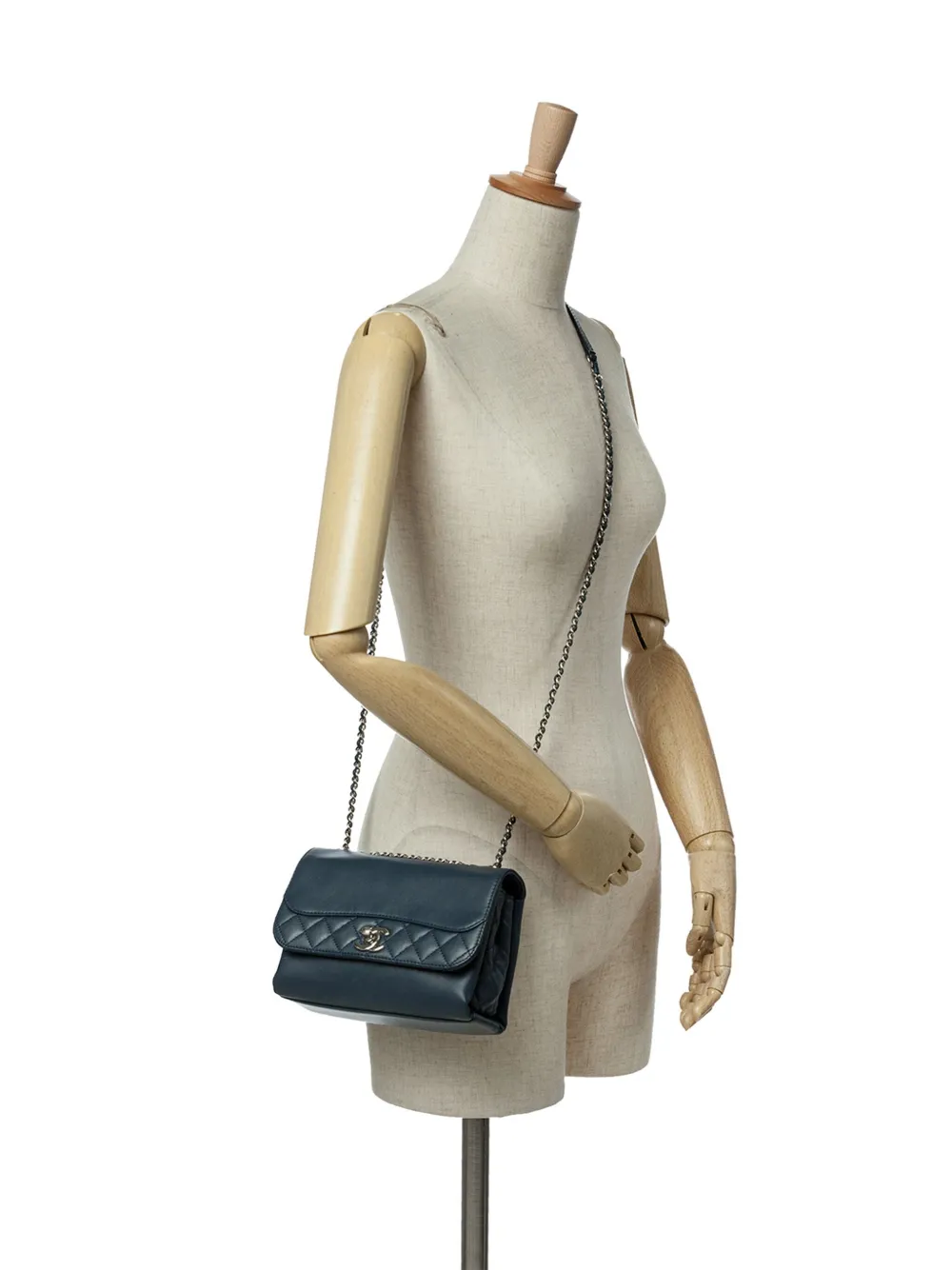 CHANEL Pre-Owned 2016-2017 Mini Calfskin Tramezzo Flap crossbody bag | Pre-Owned | Image 2