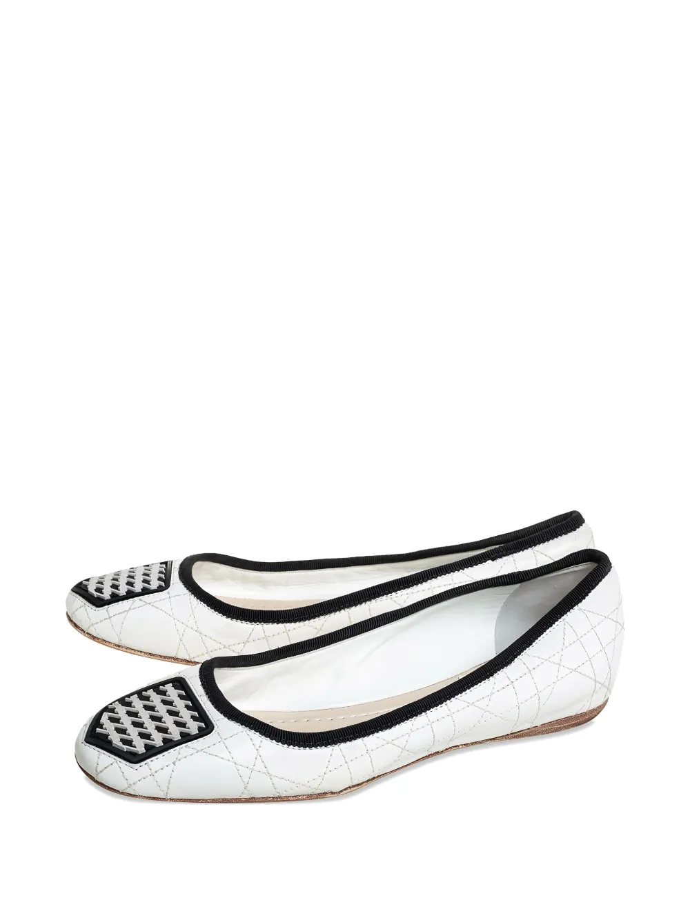 Christian Dior Pre-Owned Cannage-stitch ballet flats | Pre-Owned | Image 2