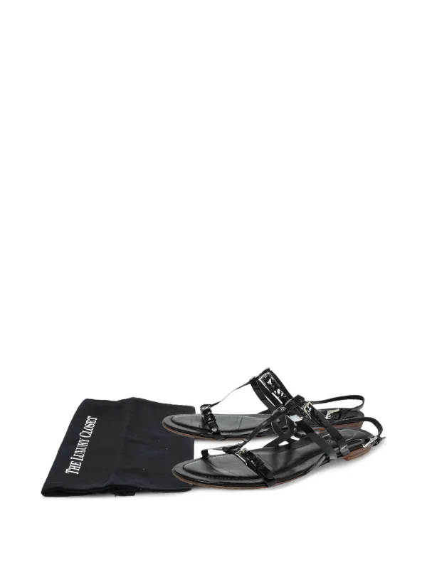 サンダル・ミュール TODS LEATHER FLAT SANDALS Tod's Vintage 2023 Leather Sandals | Black | FARFETCH