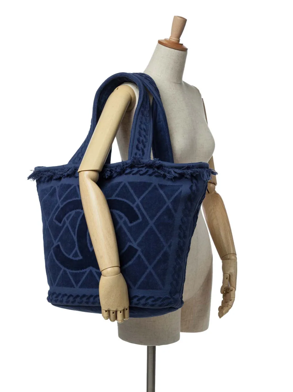 CHANEL Pre-Owned tote de playa con logo CC de algodón de felpa 2020-2024 | Estilos de archivo | Image 2