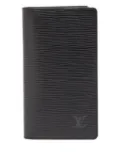 Louis Vuitton Pre-Owned Épi-leather bi-fold wallet - Black