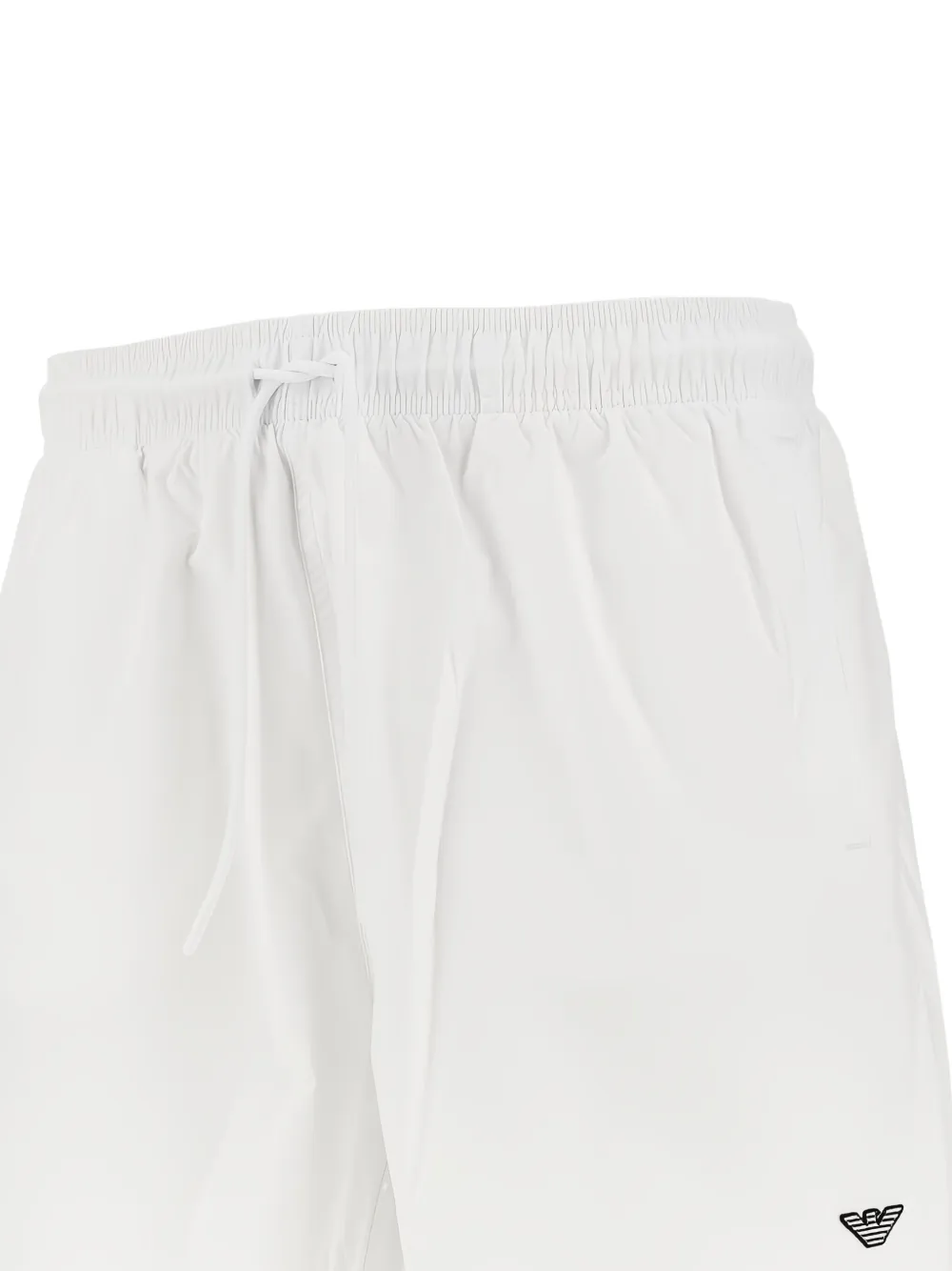 Emporio Armani Bermuda de praia com patch de logo | Shorts de praia | Image 2