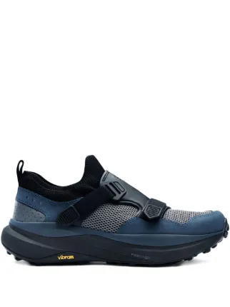 Saucony