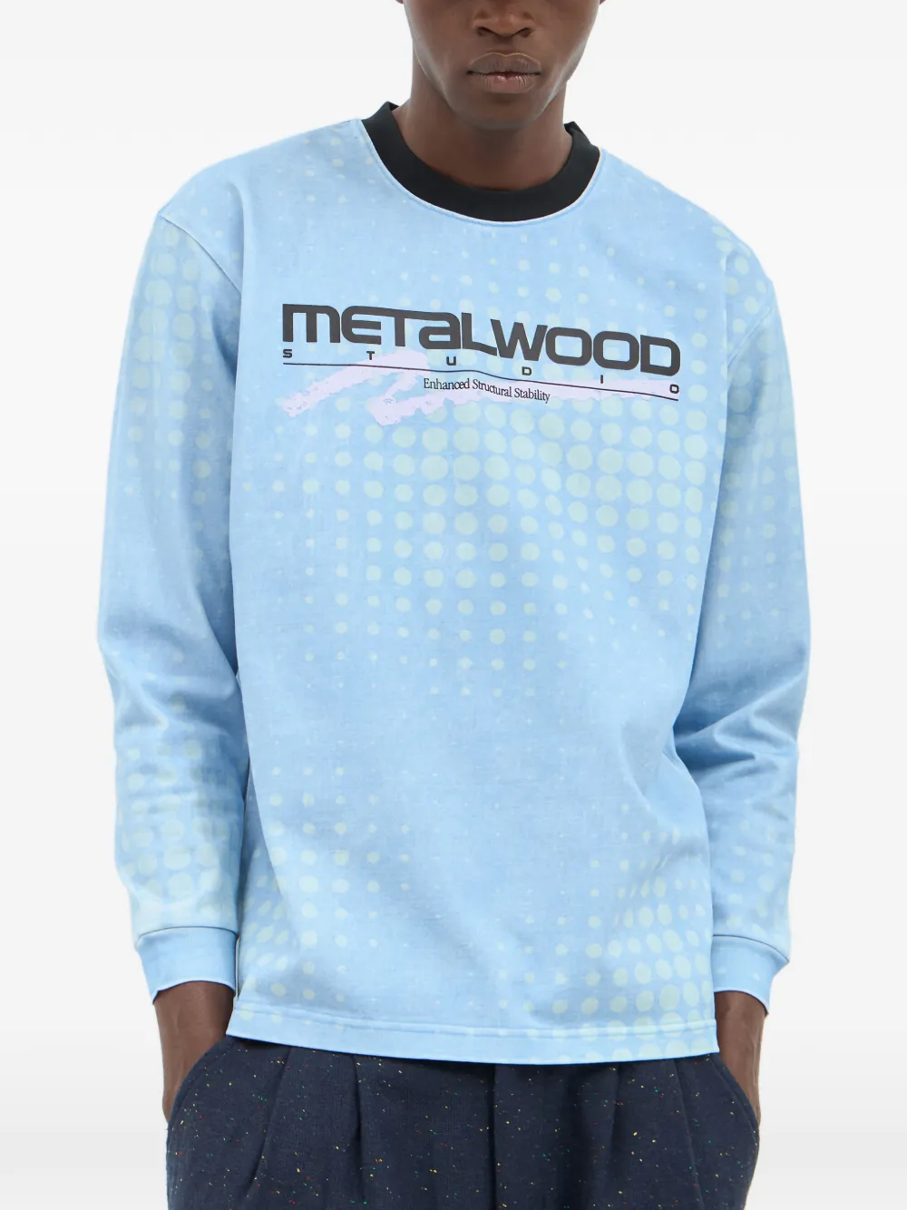 Metalwood Studio logo-print long-sleeve T-shirt - Blau