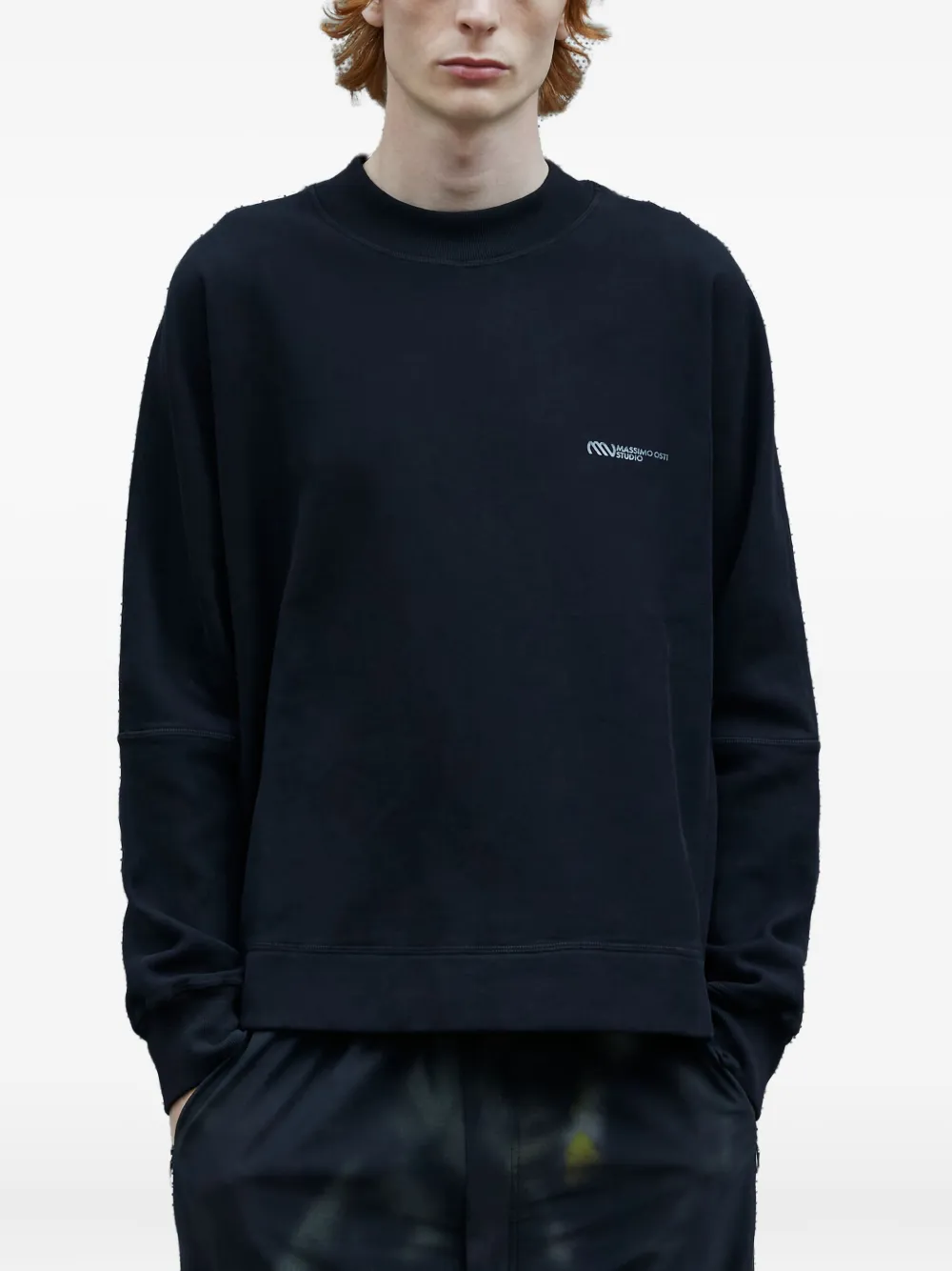 MOOS STUDIO crew-neck panelled sweatshirt Zwart